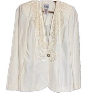 Cream Embroidered Formal Jacket Pearl Button Vintage Blazer Size 6P